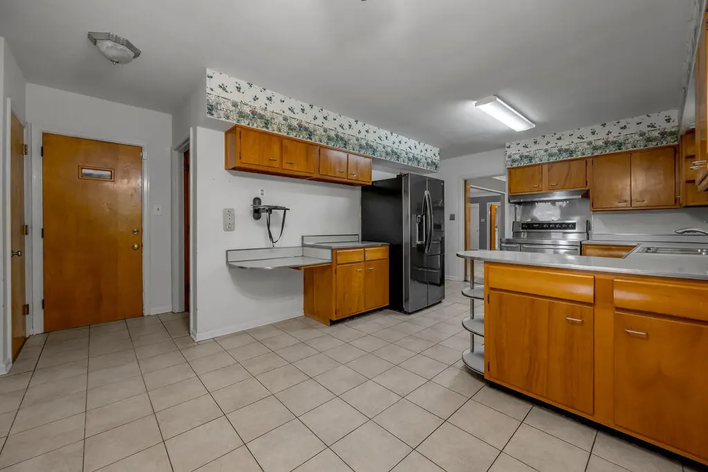 513 Springhill Drive Lexington KY 40503