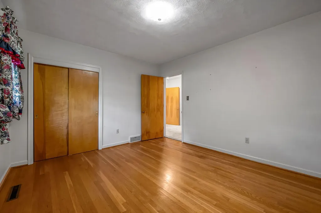 513 Springhill Drive Lexington KY 40503