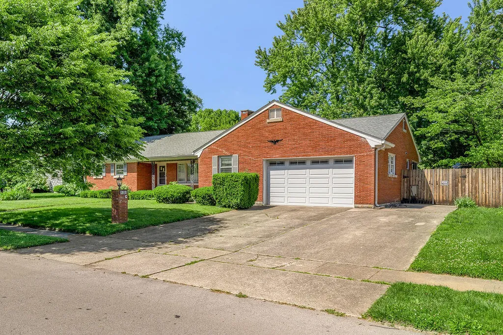 513 Springhill Drive Lexington KY 40503