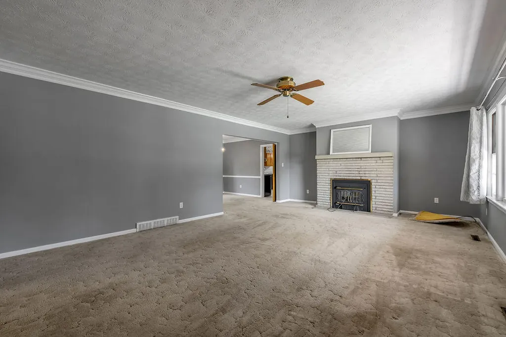 513 Springhill Drive Lexington KY 40503