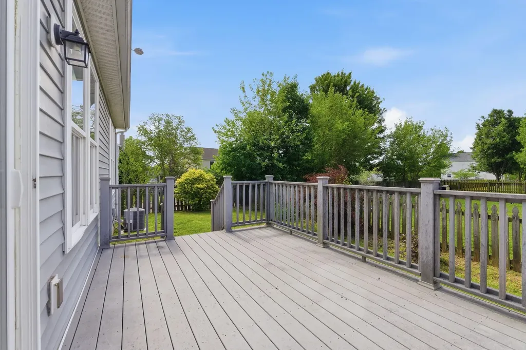 225 Saint Regis Drive Shelbyville KY 40065