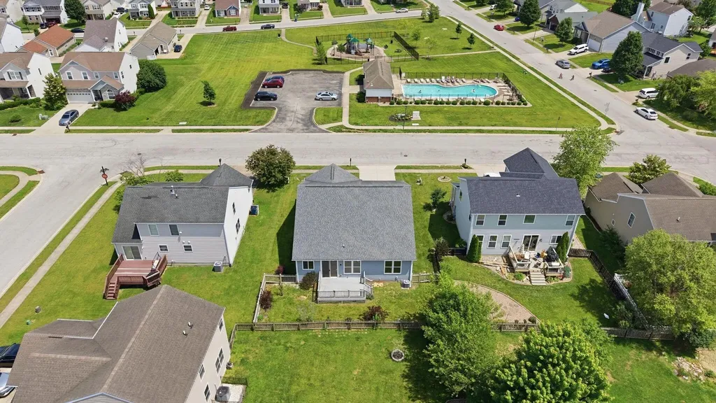 225 Saint Regis Drive Shelbyville KY 40065