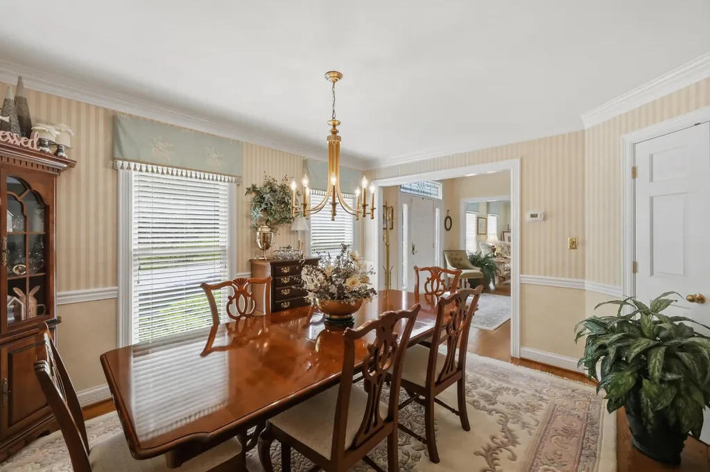 2237 Bonhaven Road Lexington KY 40515