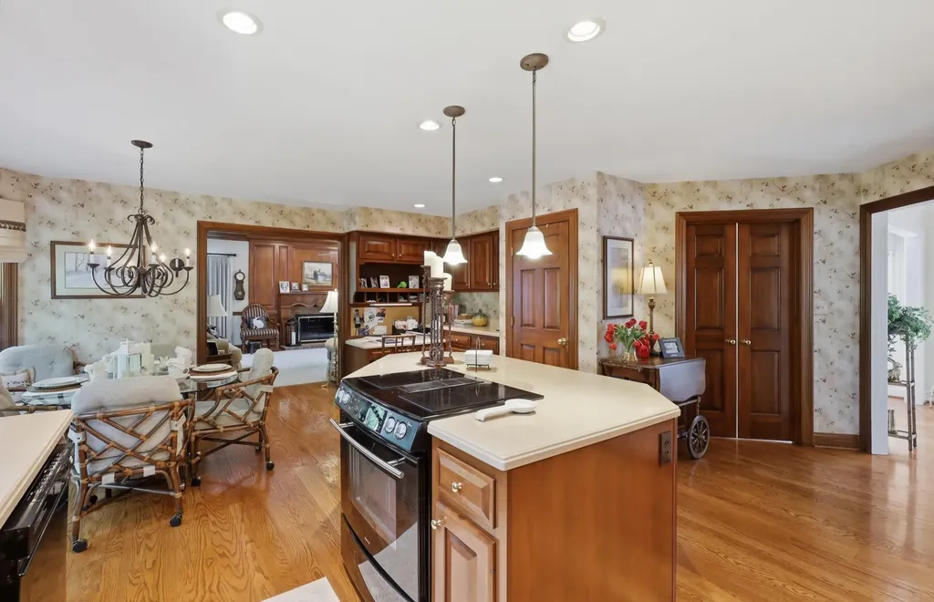 2237 Bonhaven Road Lexington KY 40515