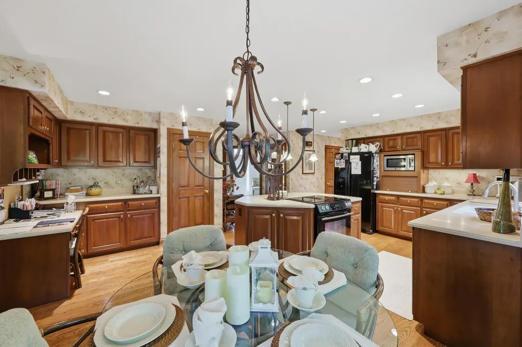 2237 Bonhaven Road Lexington KY 40515