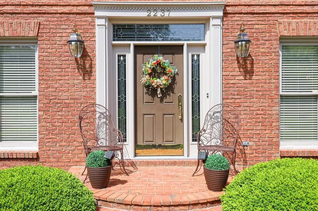 2237 Bonhaven Road Lexington KY 40515