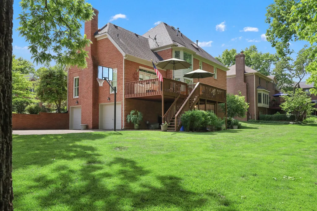 2237 Bonhaven Road Lexington KY 40515
