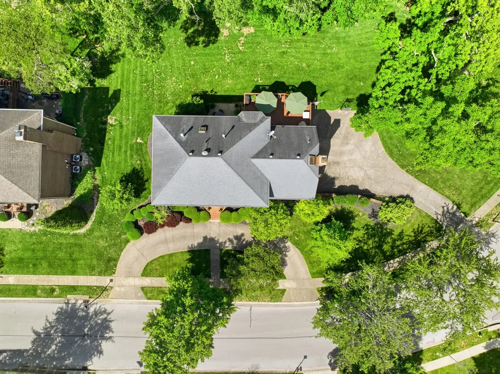 2237 Bonhaven Road Lexington KY 40515