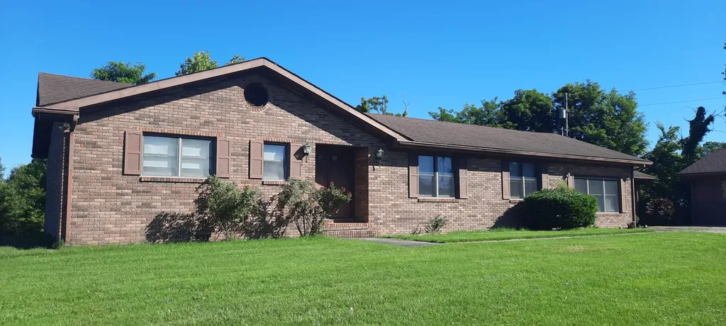 106 Fountaine Drive London KY 40741