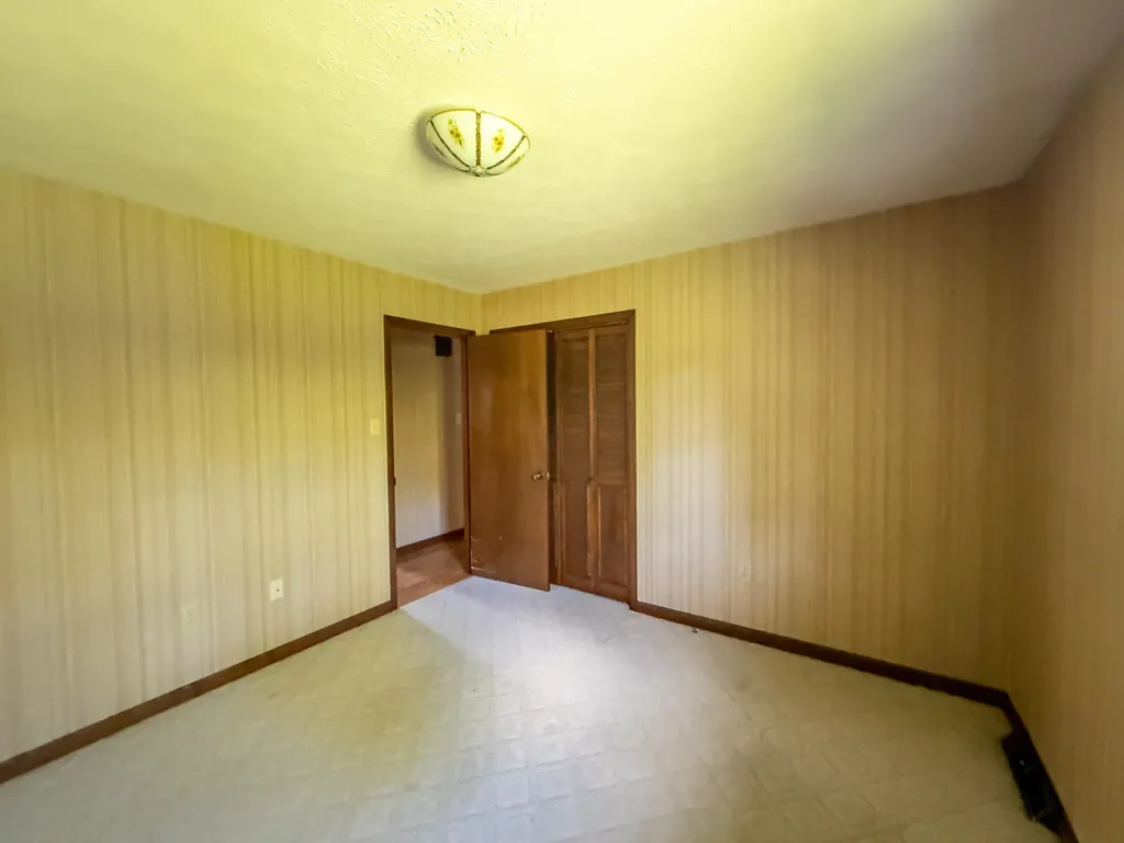 106 Fountaine Drive London KY 40741