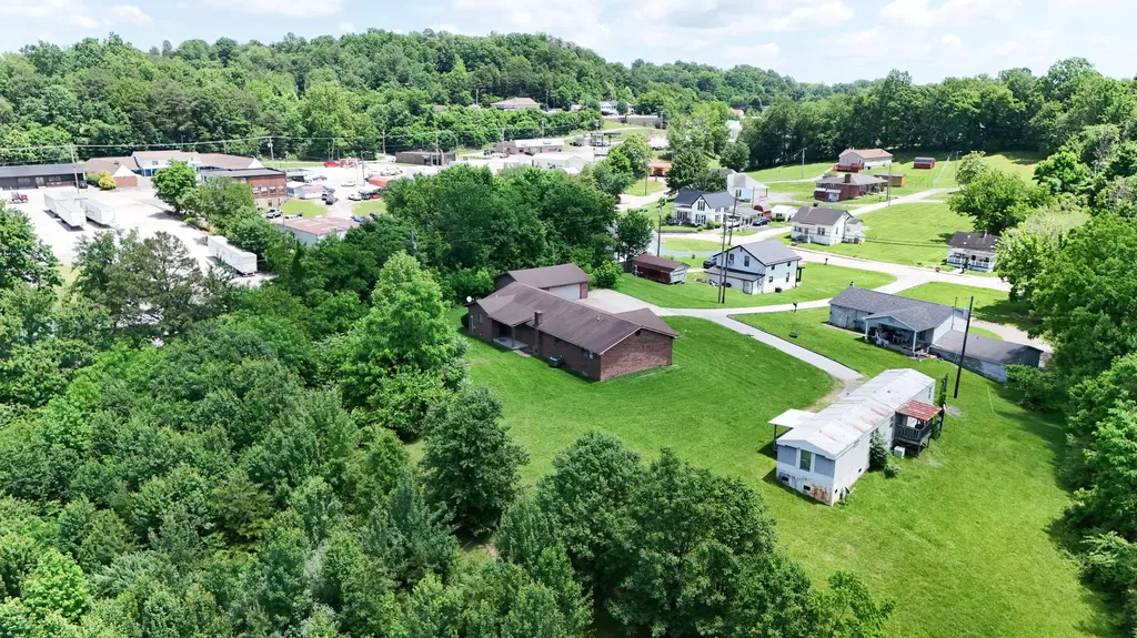 106 Fountaine Drive London KY 40741