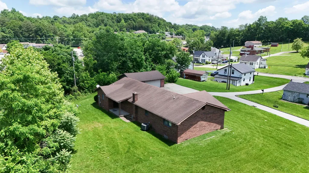 106 Fountaine Drive London KY 40741