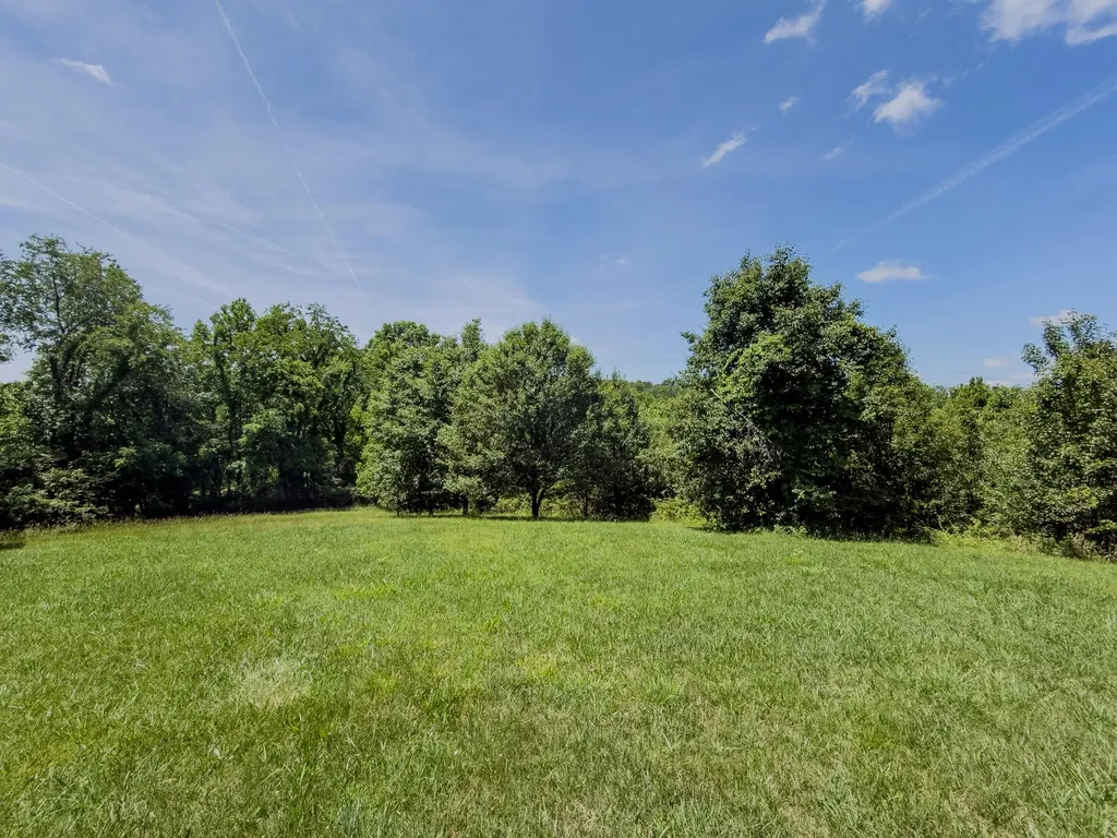 106 Fountaine Drive London KY 40741