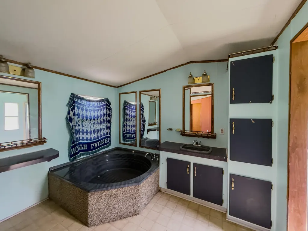106 Fountaine Drive London KY 40741