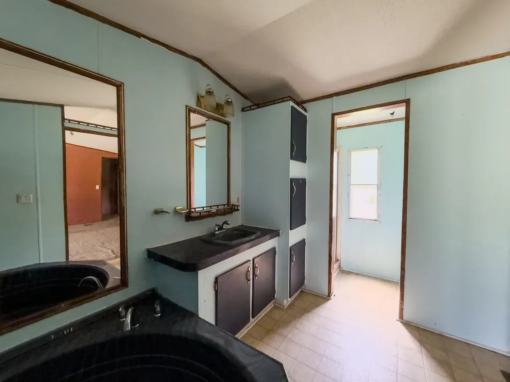 106 Fountaine Drive London KY 40741