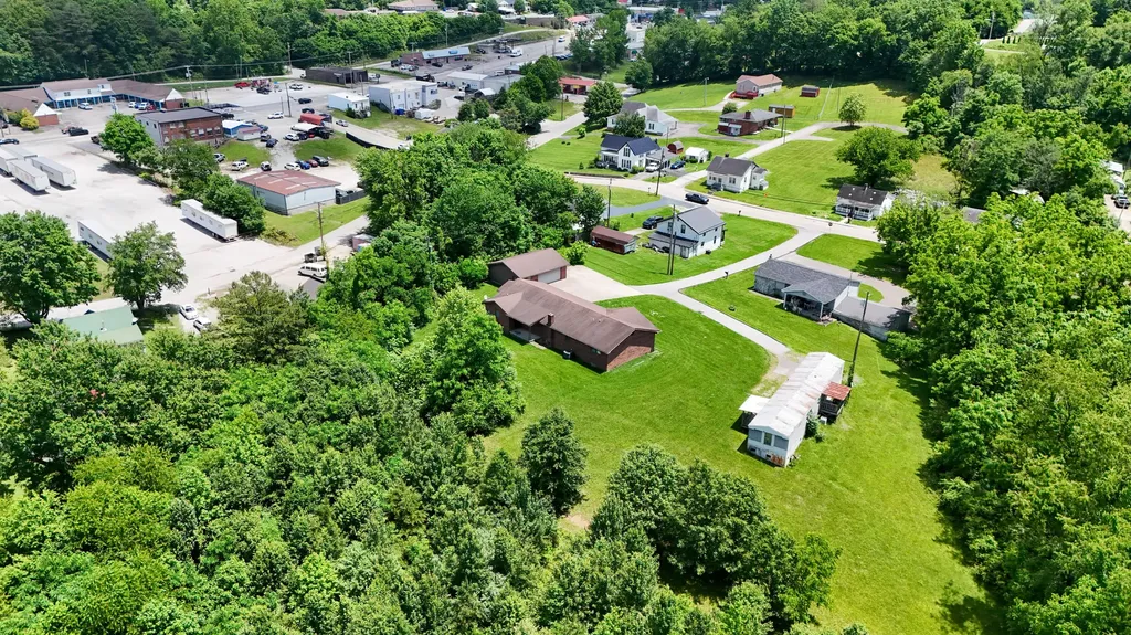 106 Fountaine Drive London KY 40741