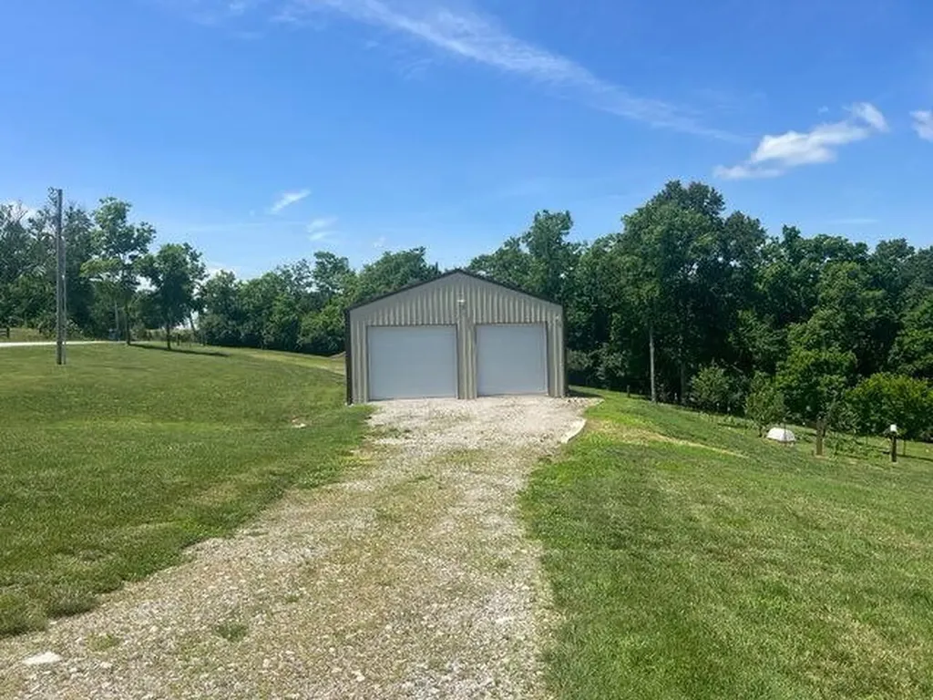 1224 Hall Road Nicholasville KY 40356