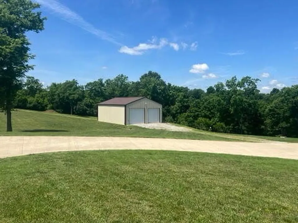 1224 Hall Road Nicholasville KY 40356
