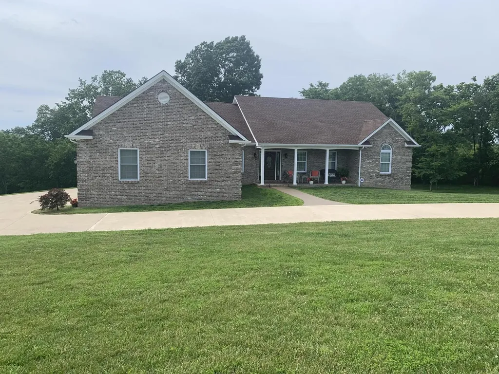 1224 Hall Road Nicholasville KY 40356