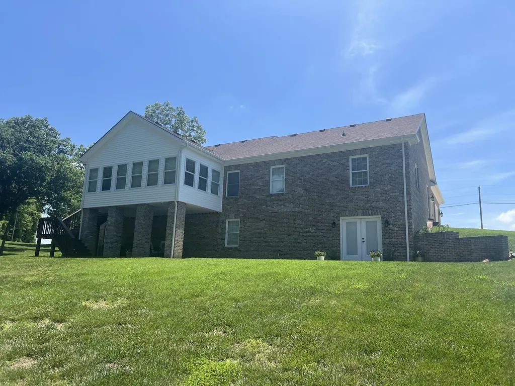 1224 Hall Road Nicholasville KY 40356