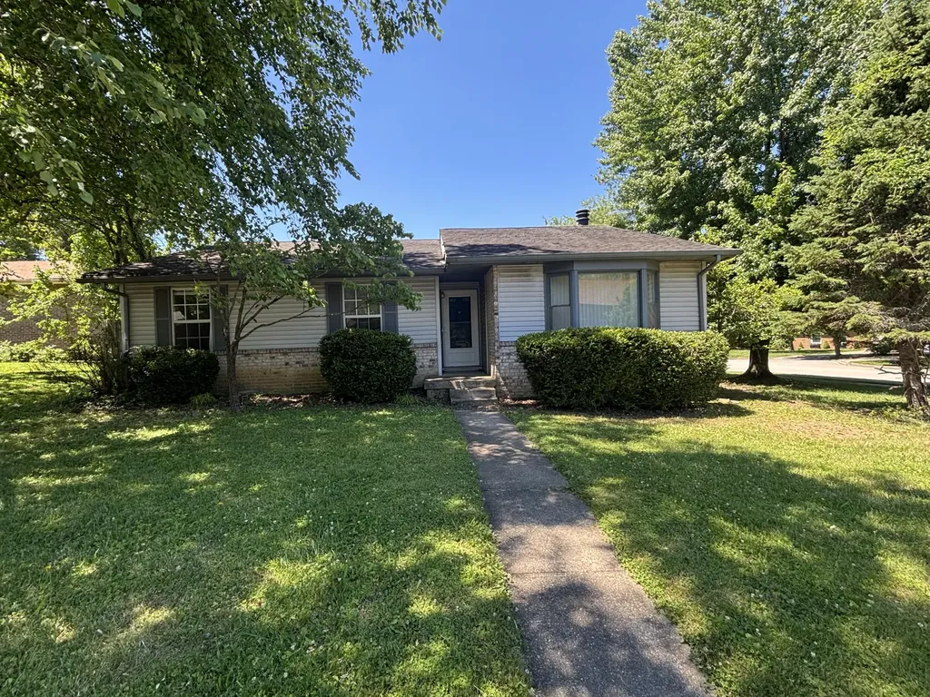 392 Pasadena Drive Lexington KY 40503