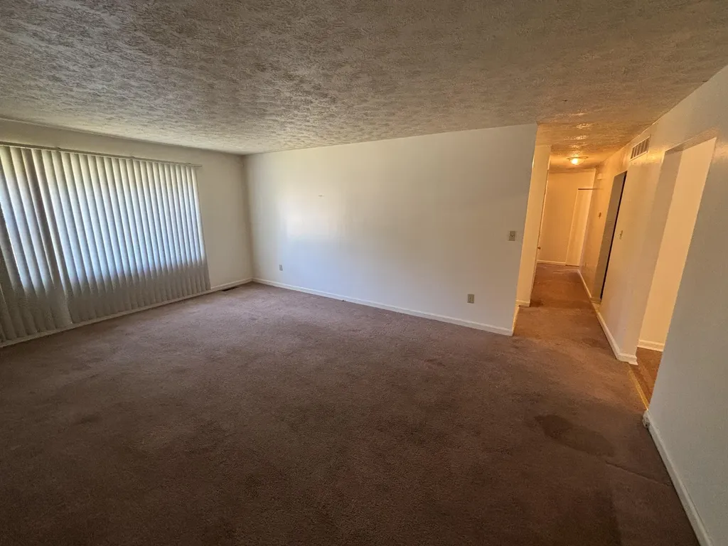 392 Pasadena Drive Lexington KY 40503