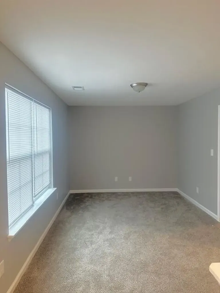 8004 Driftwood Lp Richmond KY 40475