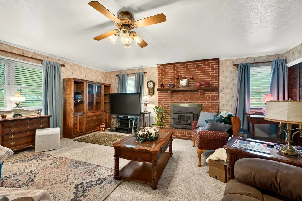 203 Kennedy Lane Richmond KY 40475
