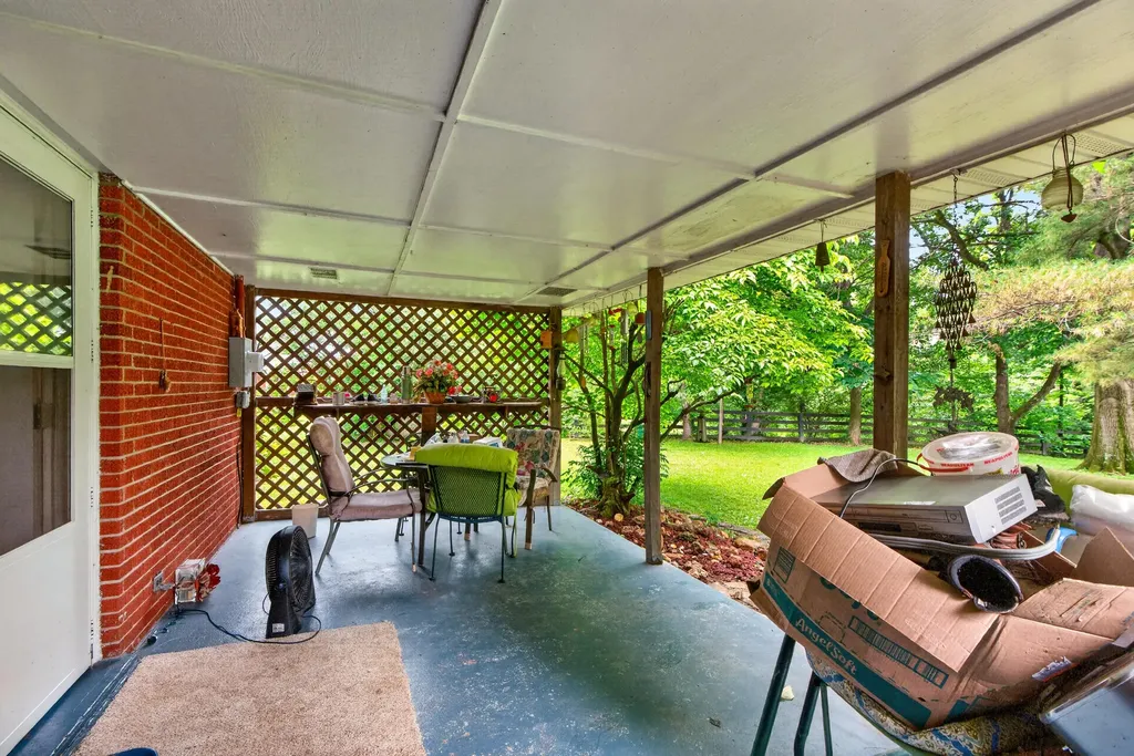 203 Kennedy Lane Richmond KY 40475