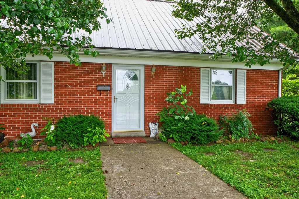 203 Kennedy Lane Richmond KY 40475