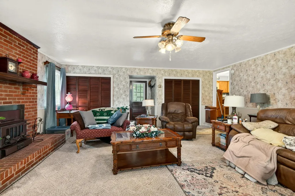 203 Kennedy Lane Richmond KY 40475