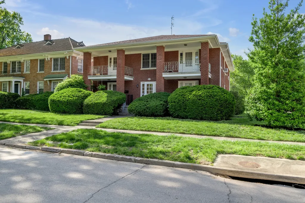 305 Sycamore Road Lexington KY 40502