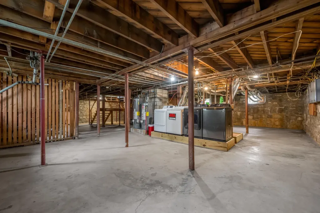 305 Sycamore Road Lexington KY 40502