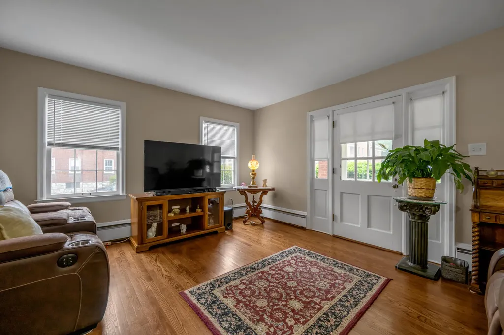 305 Sycamore Road Lexington KY 40502