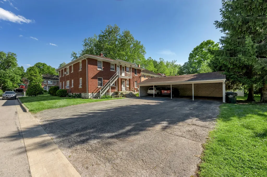 305 Sycamore Road Lexington KY 40502