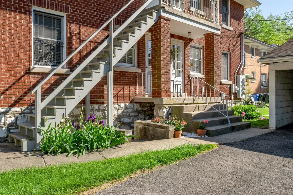 305 Sycamore Road Lexington KY 40502
