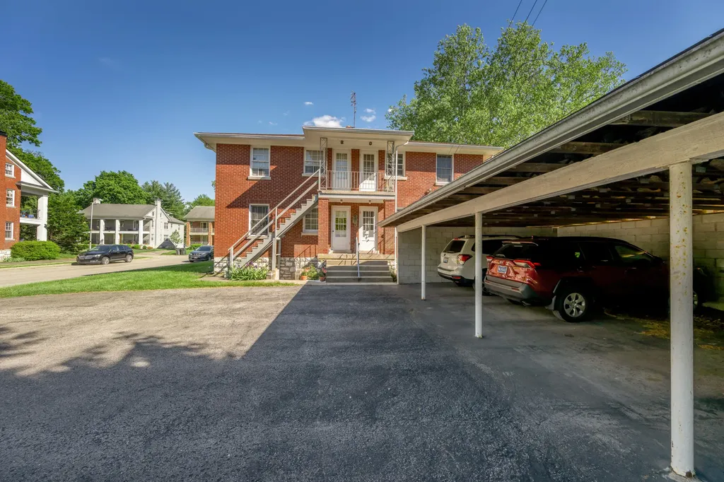 305 Sycamore Road Lexington KY 40502