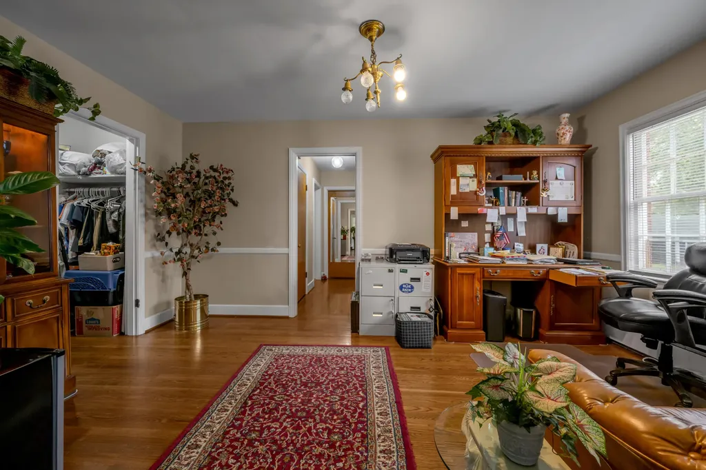 305 Sycamore Road Lexington KY 40502