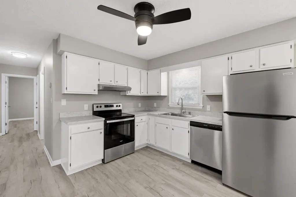 308 S 3rd Street Nicholasville KY 40356