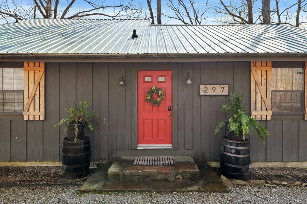 297 Oak Lane Salt Lick KY 40371