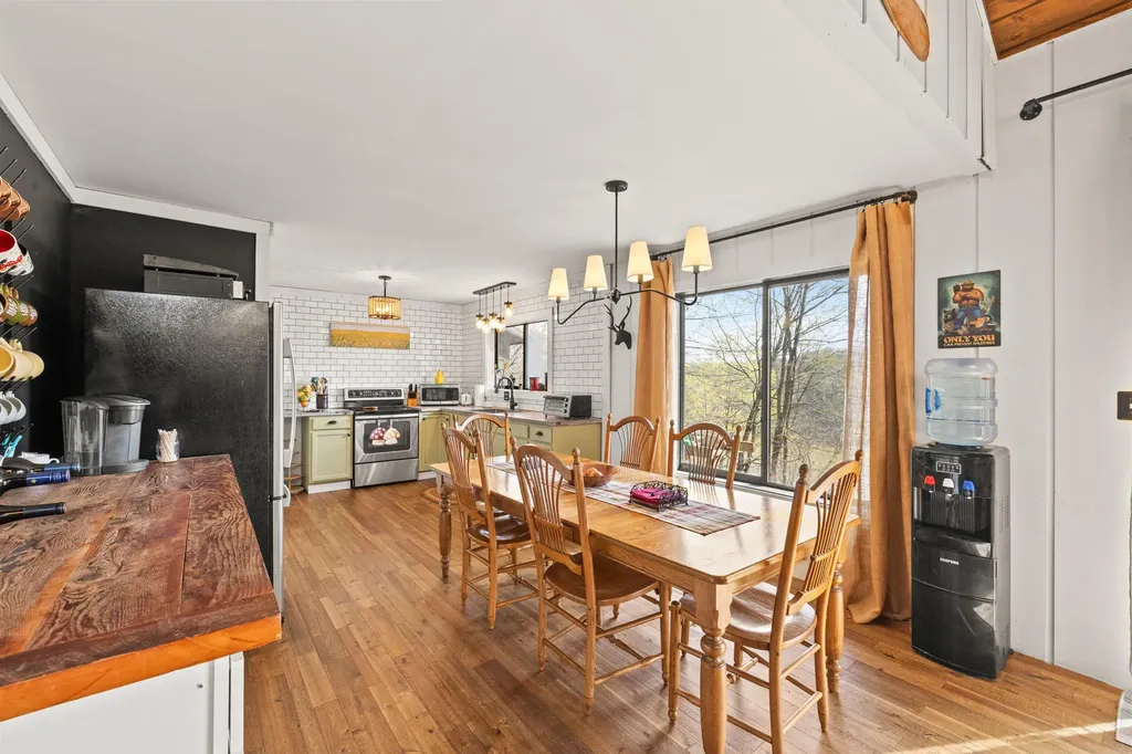 297 Oak Lane Salt Lick KY 40371