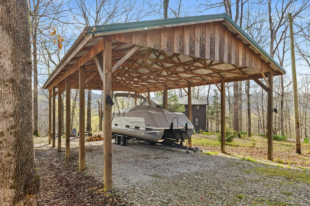 297 Oak Lane Salt Lick KY 40371