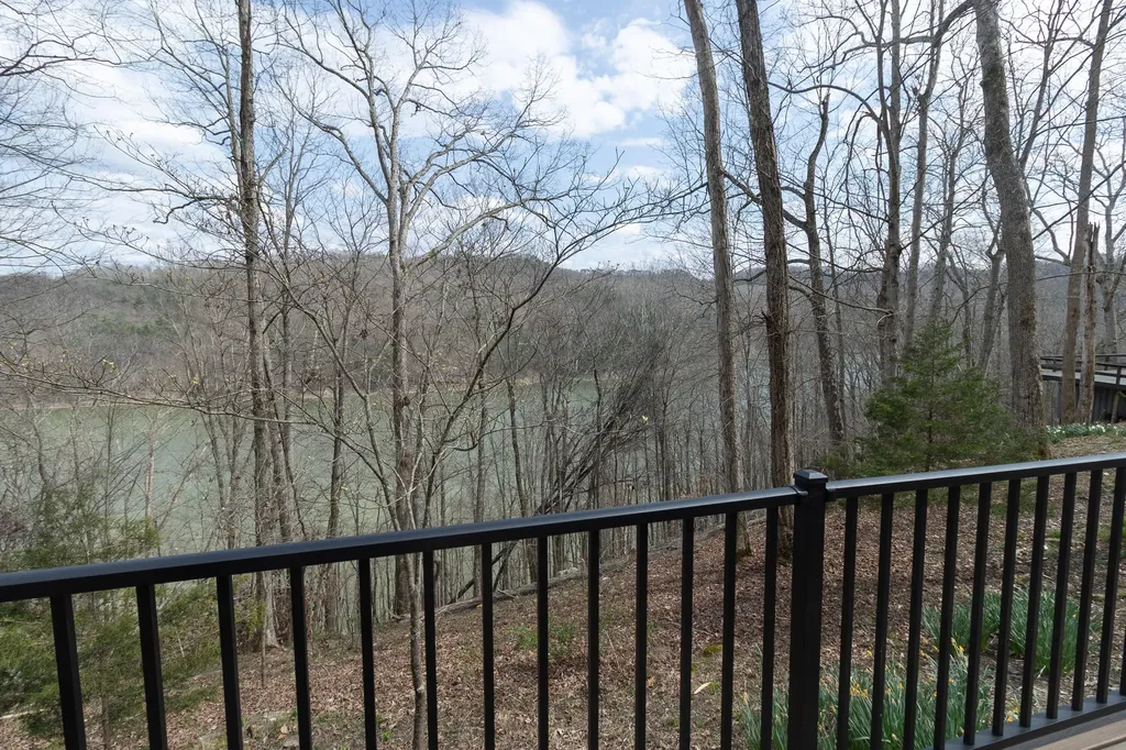 297 Oak Lane Salt Lick KY 40371