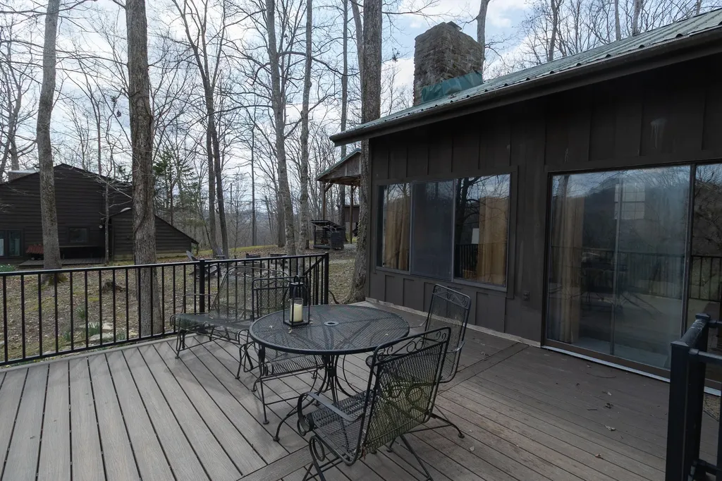 297 Oak Lane Salt Lick KY 40371