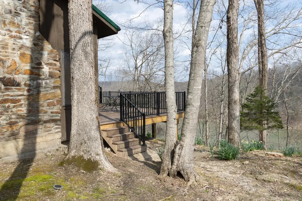 297 Oak Lane Salt Lick KY 40371