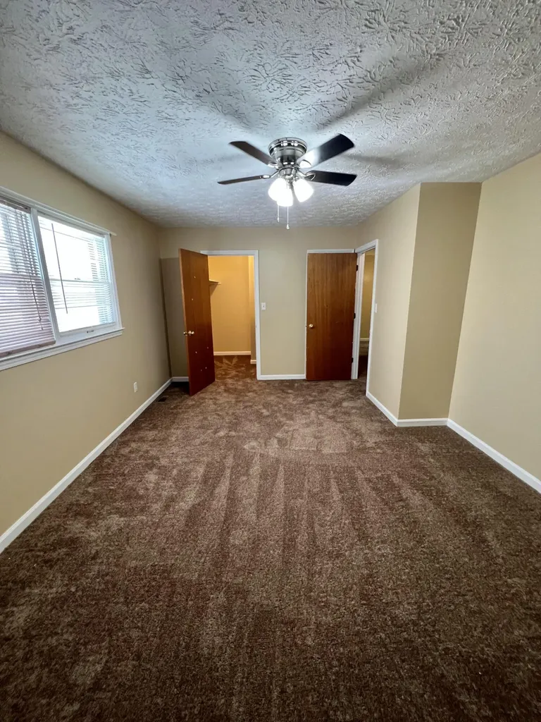 3327 Wood Valley Court Lexington KY 40502