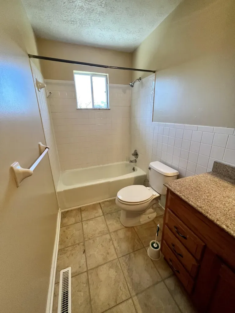 3327 Wood Valley Court Lexington KY 40502