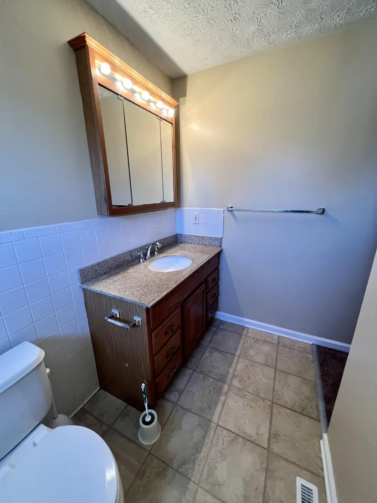 3327 Wood Valley Court Lexington KY 40502