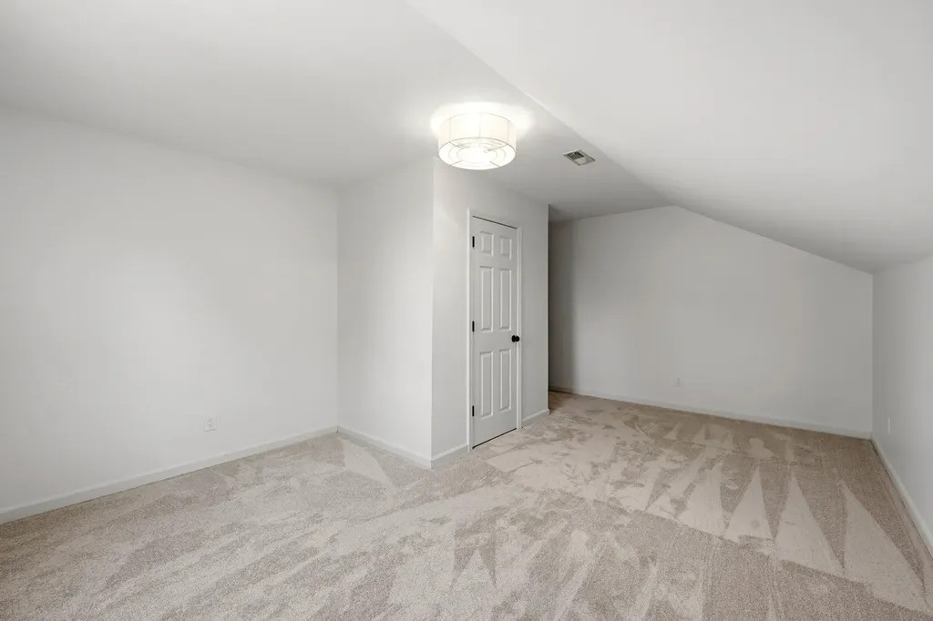 205 Revere Way Versailles KY 40383