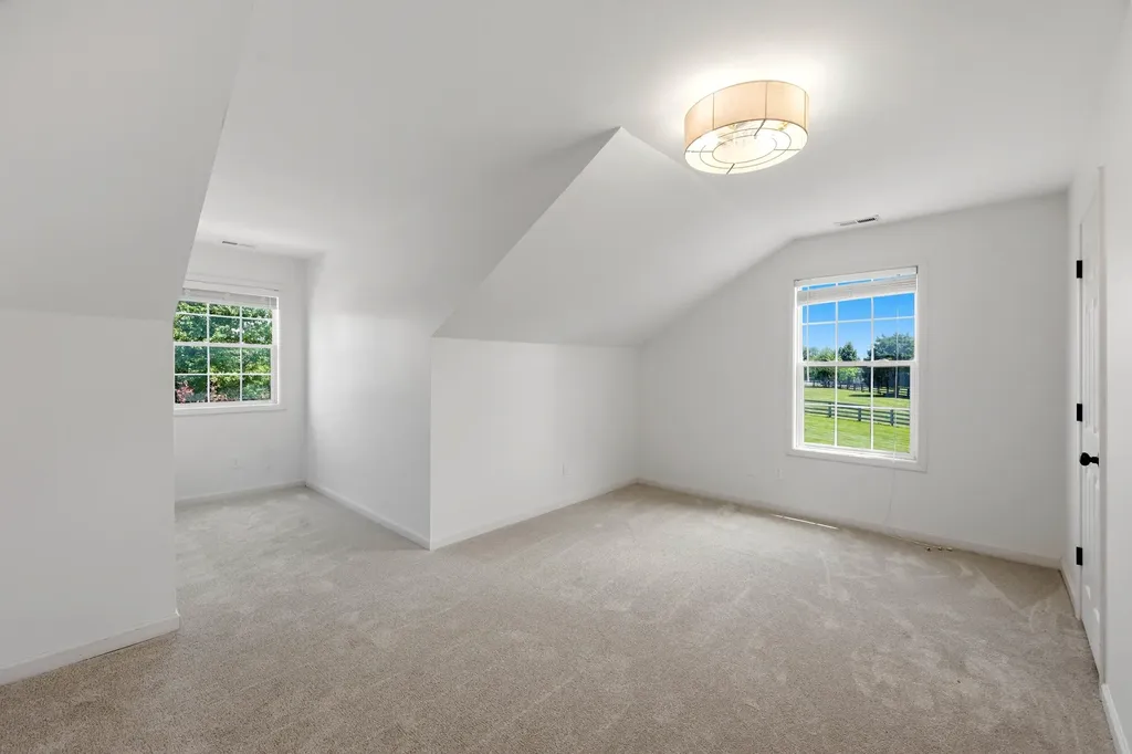 205 Revere Way Versailles KY 40383